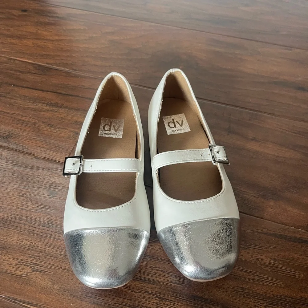 NWOT White and Silver Mary Jane Shoes by DV Dolce Vita-Size 11